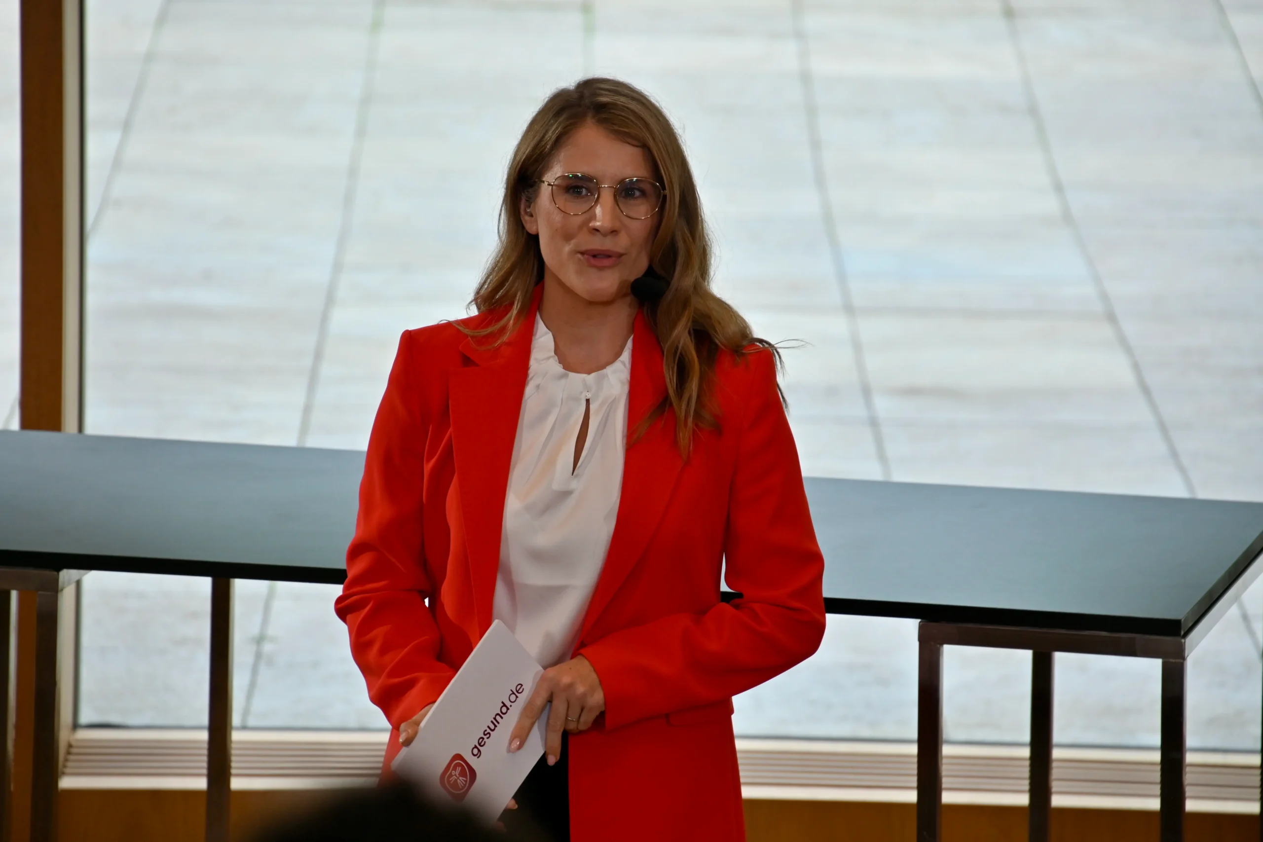 Moderatorin Janine Utsch bei gesund.de